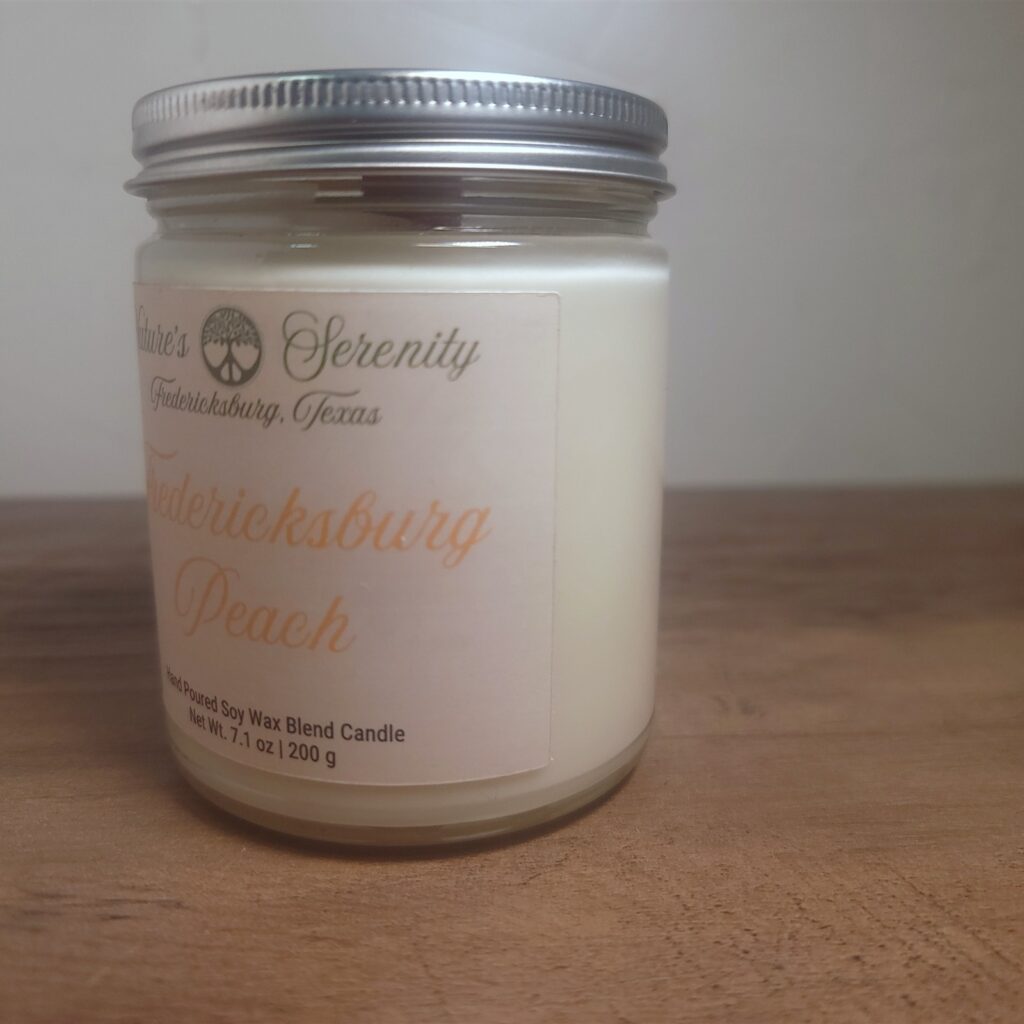 Fredericksburg Peach 7.1-ounce soy wax blend candle by Nature's Serenity